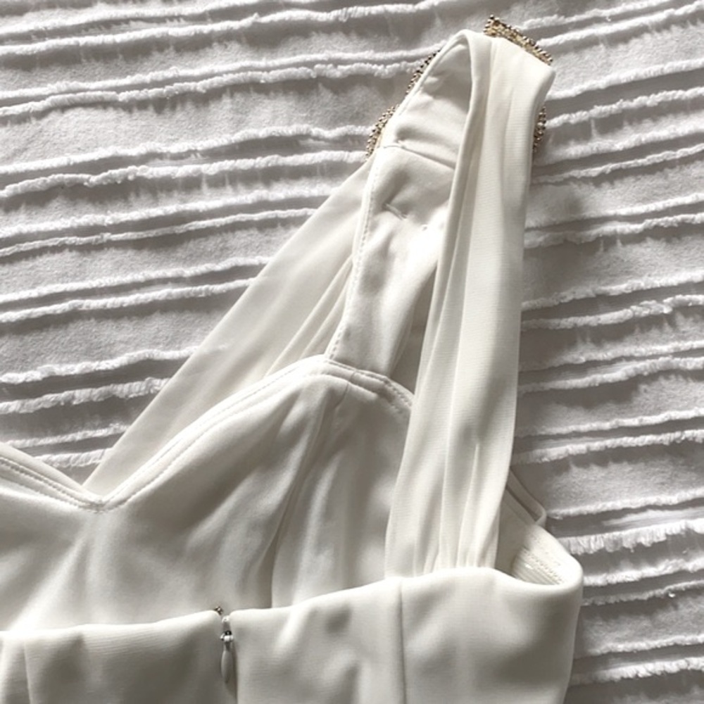 Cache White One Shoulder Cocktail Dress - Picture 10 of 17